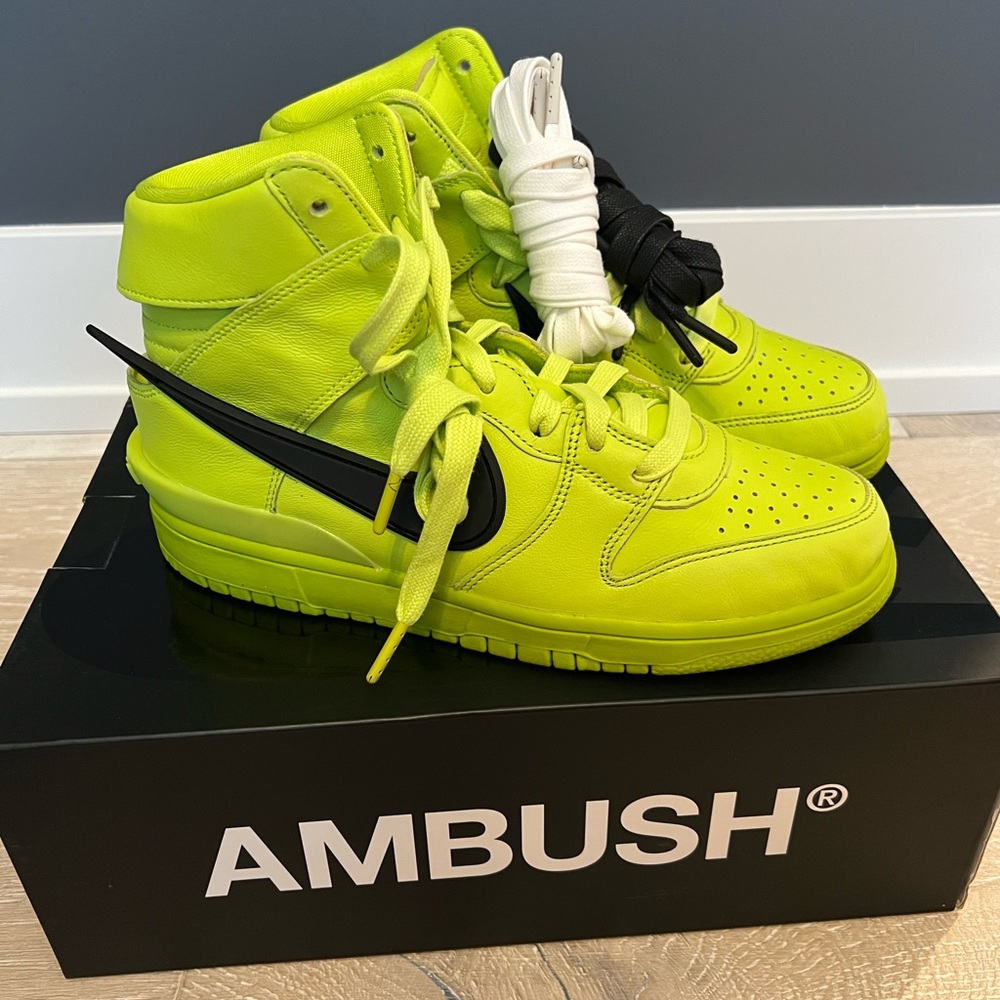 Nike Dunk High Ambush Flash Lime